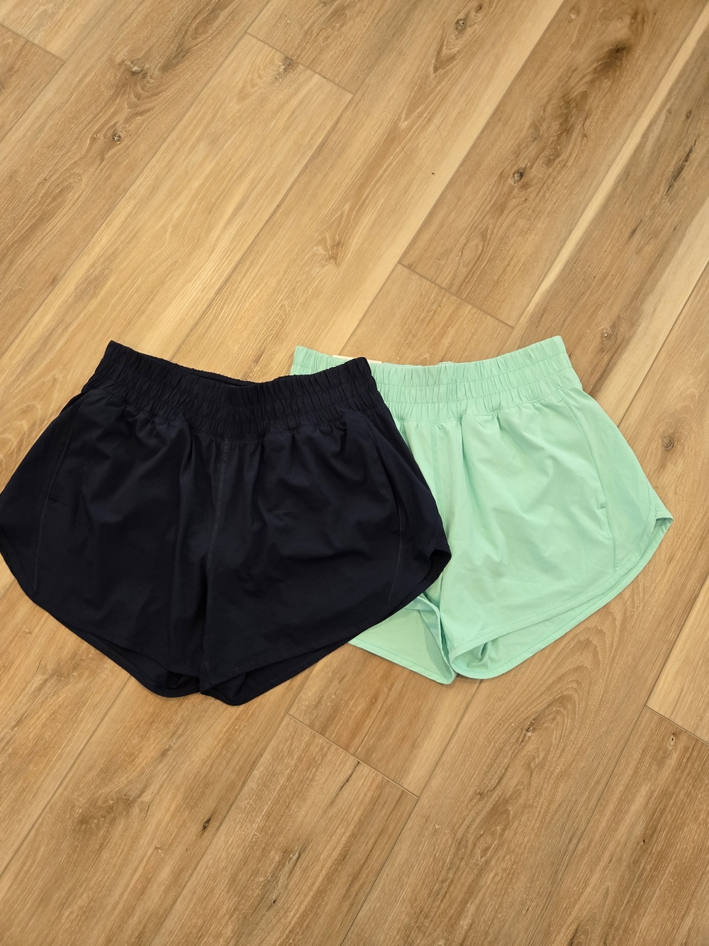 Women’s Athletic Shorts — Navy & Mint Comfortable Run Shorts